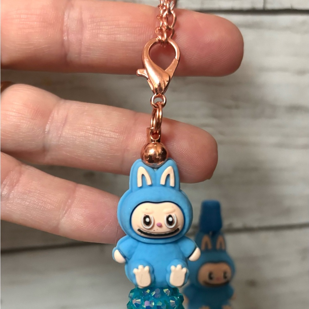 Labubu - Picture 8 of 16